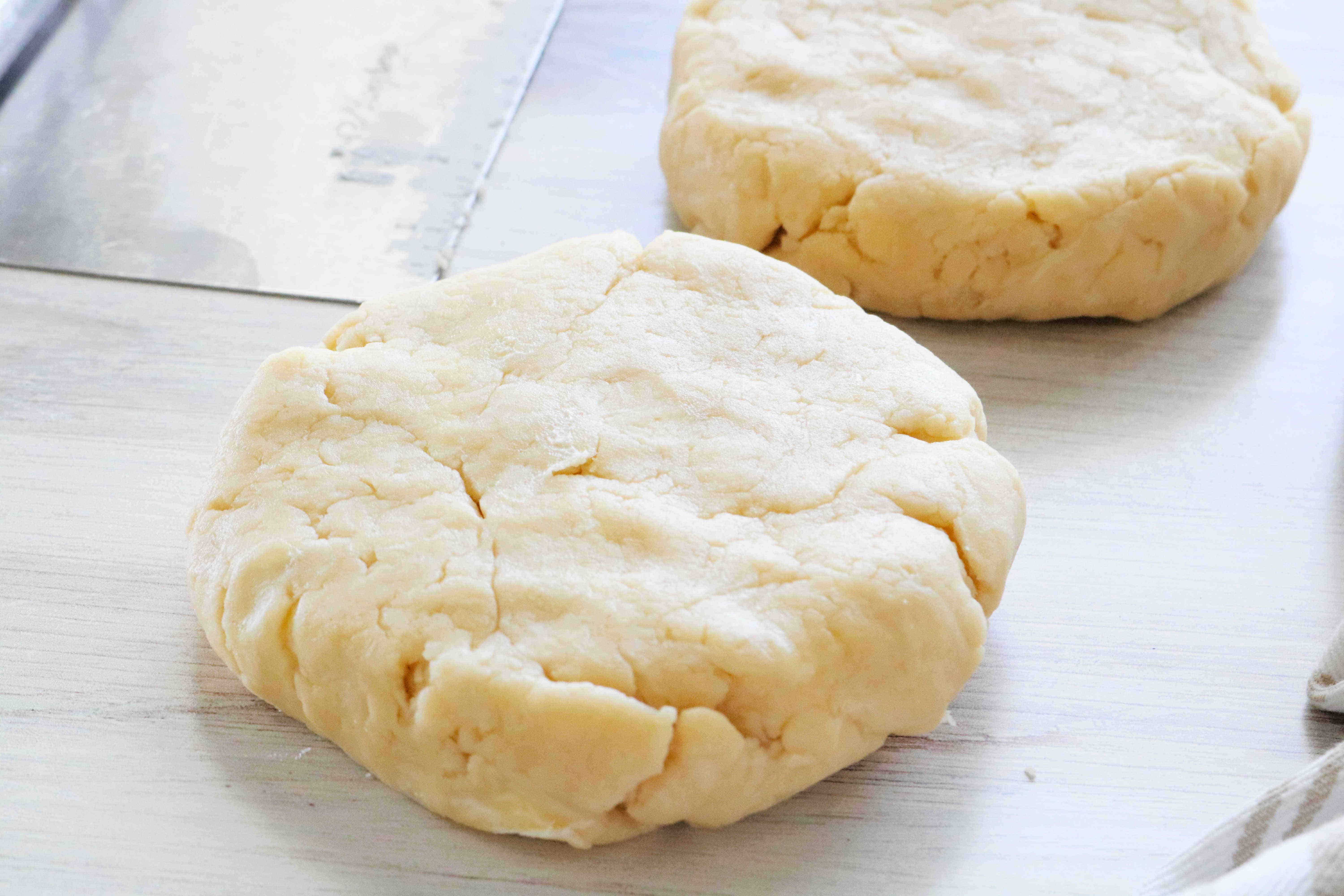 Homemade Pie Crust: Flaky, Buttery, & Freezer-Friendly Perfection